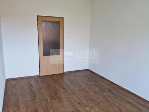 Prodej bytu 3+1, Znojmo, Vídeňská třída, 79 m2