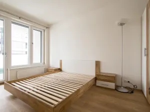 Pronájem bytu 2+kk, Praha - Nusle, V Horkách, 49 m2