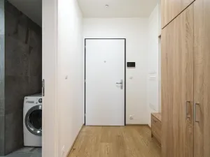 Pronájem bytu 2+kk, Praha - Nusle, V Horkách, 49 m2
