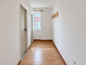 Prodej bytu 2+1, Znojmo, Hálkova, 68 m2