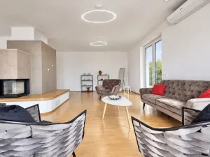 Prodej vily, Pohořelice - Nová Ves, 408 m2