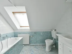 Pronájem rodinného domu, Praha - Štěrboholy, K valu, 220 m2