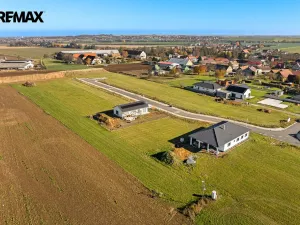 Prodej pozemku, Stolany, 1205 m2