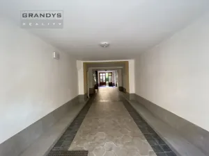 Pronájem bytu 2+kk, Praha, Ladova, 50 m2