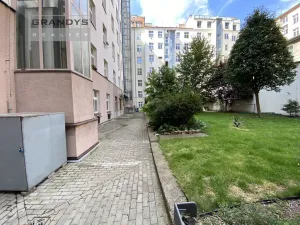 Pronájem bytu 2+kk, Praha, Ladova, 50 m2