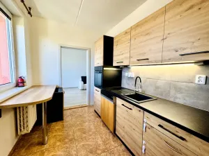Pronájem bytu 3+1, Lišov, Čechova, 67 m2