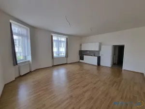 Pronájem bytu 2+kk, Náchod, Komenského, 61 m2