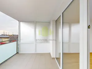Pronájem bytu 2+kk, Olomouc, Topolová, 55 m2