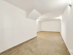 Prodej činžovního domu, Černolice, Ke dvoru, 375 m2