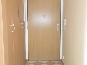 Pronájem bytu 3+kk, Praha, Jeřabinová, 70 m2