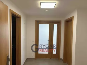 Pronájem bytu 2+kk, Praha - Dolní Chabry, Za Pískovnou, 57 m2