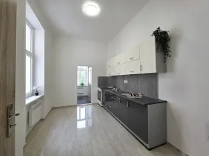 Pronájem bytu 1+1, Brno, Kabátníkova, 40 m2
