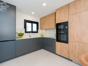 Prodej bytu 3+kk, Villajoyosa, Alicante, Španělsko, 81 m2