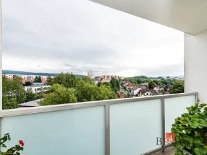 Prodej bytu 3+1, Liberec - Liberec VI-Rochlice, Sametová, 75 m2