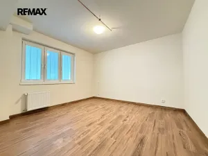 Pronájem rodinného domu, Praha - Nebušice, Na Malé Šárce, 302 m2