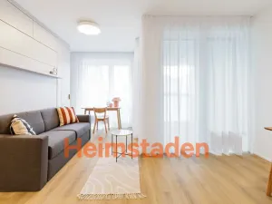 Pronájem bytu 1+kk, Praha - Holešovice, Vrbenského, 36 m2