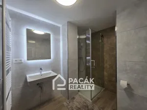 Pronájem bytu 2+kk, Olomouc, Třída Jiřího Pelikána, 52 m2