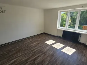 Pronájem bytu 3+1, Modlany - Suché, 68 m2