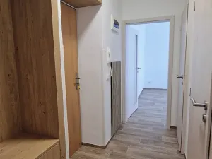 Pronájem bytu 2+1, Židlochovice, náměstí Míru, 52 m2