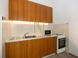 Pronájem bytu 2+kk, Plzeň, Klatovská třída, 74 m2