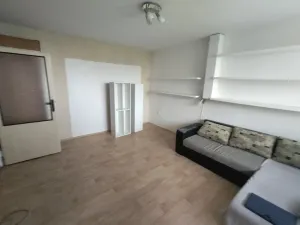 Prodej bytu 1+kk, Pardubice - Polabiny, kpt. Bartoše, 30 m2