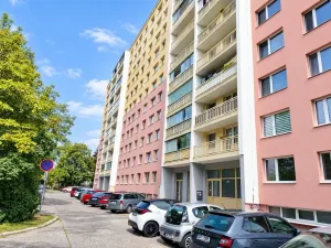 Prodej bytu 1+kk, Pardubice - Polabiny, kpt. Bartoše, 36 m2