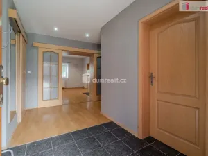 Prodej rodinného domu, Roudnice nad Labem - Podlusky, Chvalínská, 300 m2