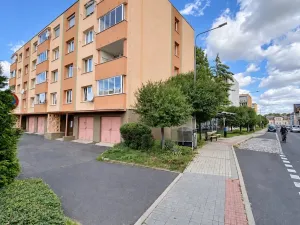 Prodej bytu 2+1, Žatec, Dukelská, 55 m2