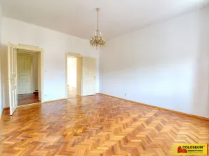 Pronájem bytu 3+1, Znojmo, náměstí Republiky, 96 m2