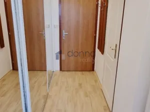 Pronájem bytu 2+kk, Praha, Markušova, 49 m2