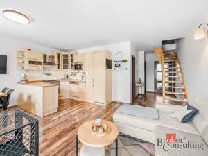Prodej bytu 3+kk, Plzeň - Lhota, Na Dolíkách, 86 m2