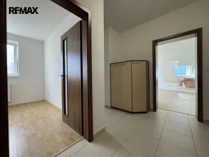 Pronájem bytu 2+kk, Olomouc - Řepčín, gen. Píky, 65 m2