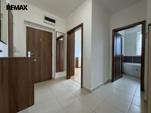 Pronájem bytu 2+kk, Olomouc - Řepčín, gen. Píky, 65 m2
