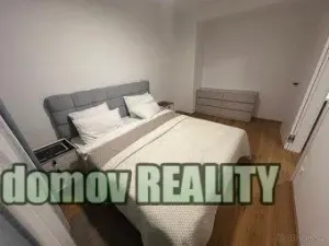 Pronájem bytu 2+kk, Praha - Košíře, Starokošířská, 55 m2