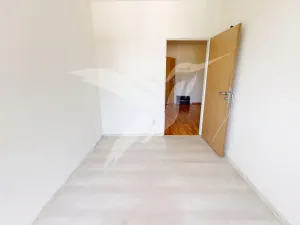 Pronájem bytu 4+1, Cheb, Americká, 86 m2