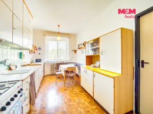 Prodej bytu 3+1, Praha - Dejvice, Zemědělská, 81 m2