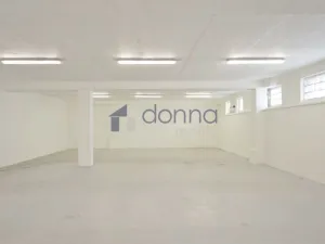 Pronájem skladu, Praha, Ve žlíbku, 77 m2
