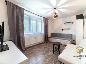 Prodej bytu 1+1, Brno, Preslova, 28 m2