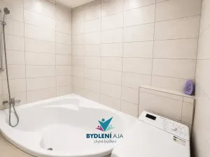 Prodej bytu 1+1, Krupka, Karla Čapka, 36 m2