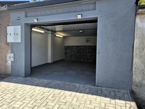 Pronájem garáže, Znojmo, U Potoka, 22 m2