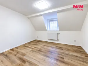 Prodej bytu 2+kk, Hájek, 44 m2