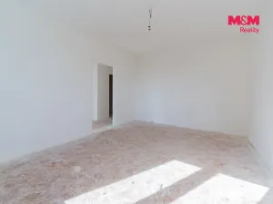 Prodej bytu 1+1, Cheb, Lesní, 36 m2