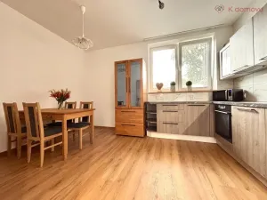 Prodej bytu 2+1, Prostějov, Husovo nám., 76 m2