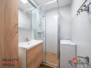 Prodej bytu 2+kk, Praha - Černý Most, Kpt. Stránského, 45 m2
