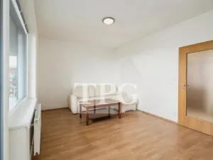 Pronájem bytu 2+kk, Praha - Letňany, Miroslava Hajna, 52 m2