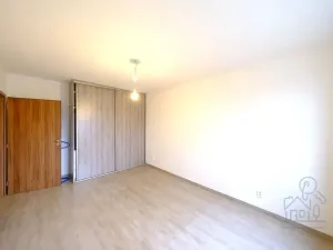 Pronájem bytu 3+kk, Praha - Hloubětín, Poděbradská, 65 m2
