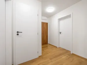 Prodej bytu 3+kk, Praha - Černý Most, Pospíchalova, 73 m2