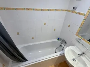 Pronájem bytu 3+kk, Praha - Újezd nad Lesy, Machovická, 72 m2