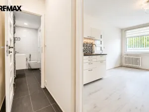 Prodej bytu 2+kk, Praha - Braník, Jílovská, 36 m2