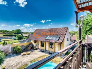 Prodej rodinného domu, Hovorany, 220 m2